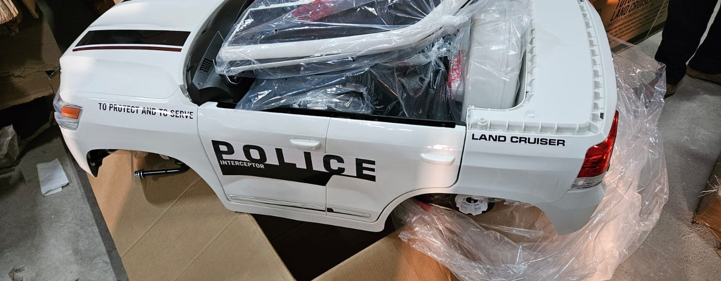 PATOYS | Licensed Toyota Land Cruiser Police Kids Car - PATOYS