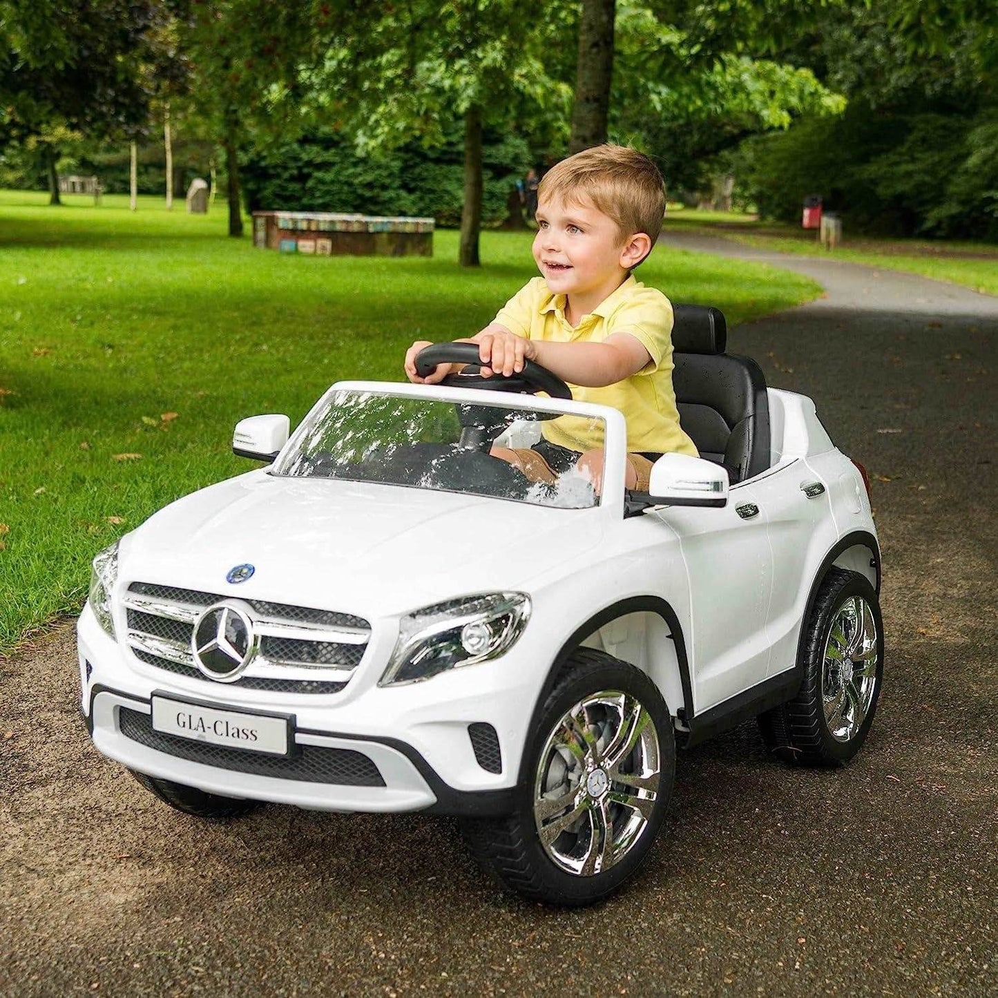 PATOYS | Chilokbo Licensed Mercedes Benz GLA Class 12V Battery Operated Car - PATOYS